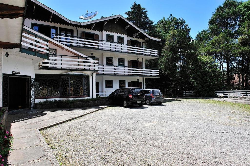 Hotel Vila Regina Campos do Jordão Buitenkant foto