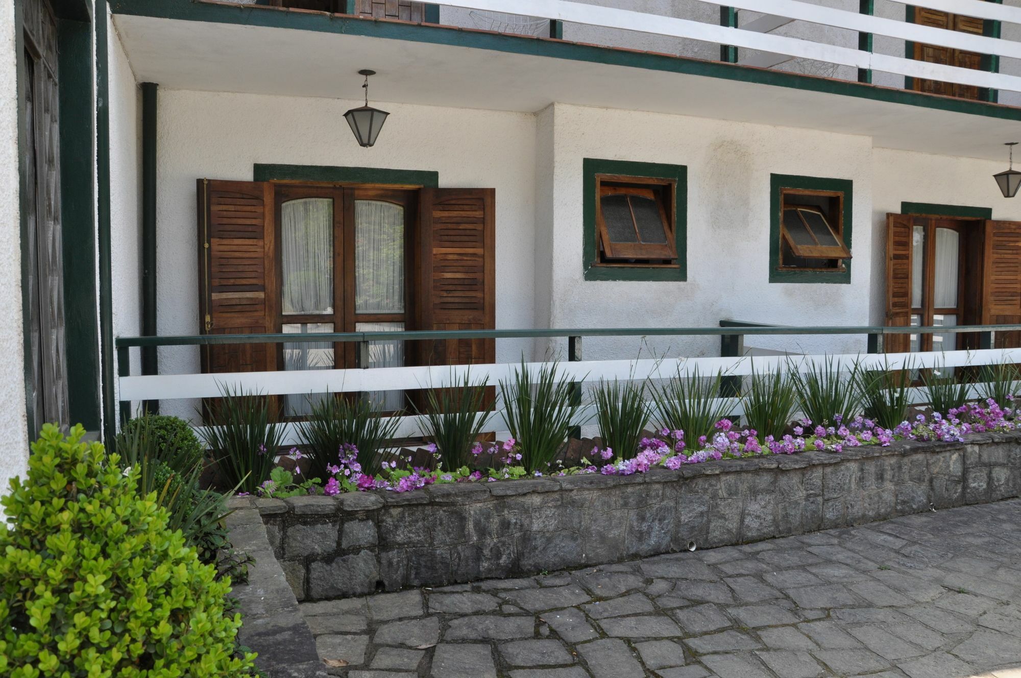 Hotel Vila Regina Campos do Jordão Buitenkant foto