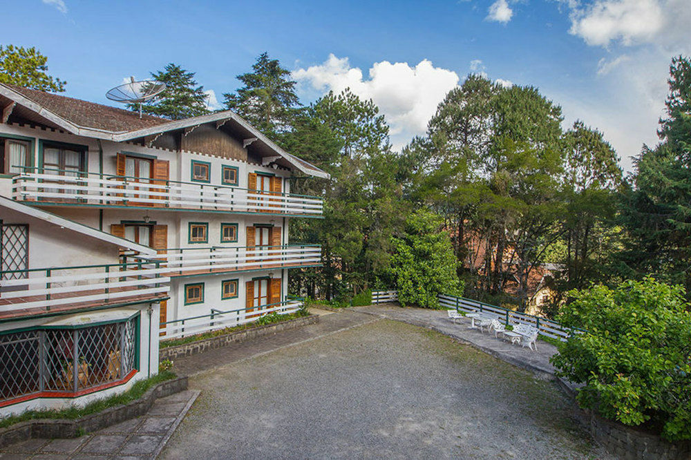 Hotel Vila Regina Campos do Jordão Buitenkant foto